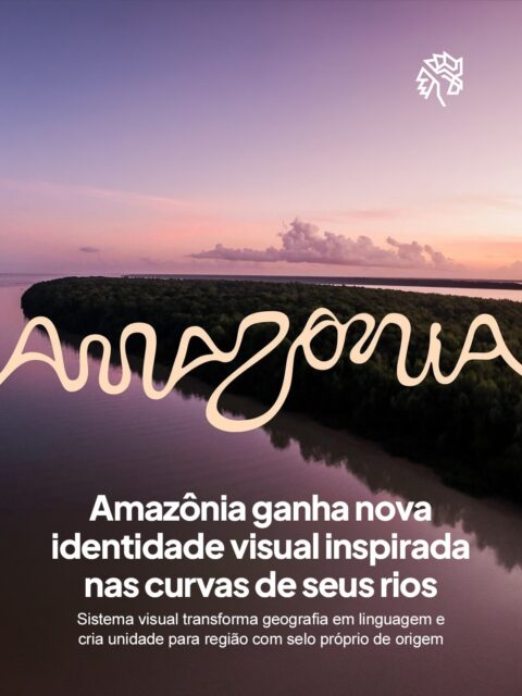 A região amazônica brasileira passa a ter pela primeira vez uma identidade visual oficial, desenvolvida a partir das próprias formas da natureza. O projeto transforma imagens de satélite do Rio Amazonas e seus afluentes em um alfabeto único, criando uma linguagem que nasce diretamente da geografia local.

A construção foge do desenho tradicional e parte de dados reais para formar cada letra, conectando design, território e cultura de forma simbólica e funcional. Além da identidade, surge também o selo “Feito na Amazônia”, pensado para valorizar produtos, serviços e experiências locais dentro de um mesmo sistema visual.

A iniciativa busca organizar a comunicação de nove estados sob uma mesma assinatura, fortalecendo reconhecimento, turismo e economia regional. Mais do que estética, a proposta posiciona a Amazônia como marca estruturada, com narrativa própria e potencial de expansão em diferentes frentes, com criação assinada pela @futurebrandsp.