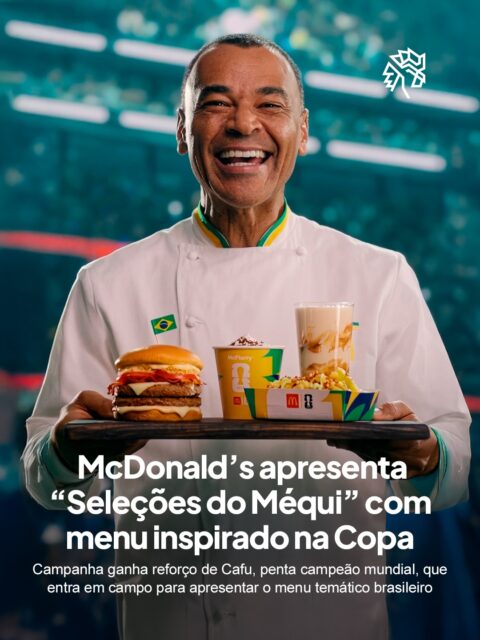 O McDonald’s decidiu transformar a Copa em experiência e lançou o menu “Seleções do Méqui”, trazendo sanduíches e sobremesas inspirados em diferentes países do torneio. A proposta conecta futebol e gastronomia em um formato que vai além do consumo e vira entretenimento.

A campanha aposta em conteúdo digital com chefs representando seleções e apresentando os sabores. Para reforçar esse território, Cafu, capitão do penta, foi convidado e amplia o vínculo emocional com o público brasileiro.

A pré-venda do combo Brasil já começou pelo app do Méqui, antecipando o clima do torneio e colocando o consumidor no centro dessa experiência desde agora.