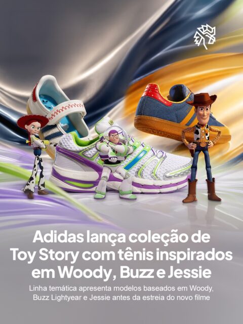 A Adidas apresentou uma nova coleção criada em parceria com Toy Story, transformando personagens clássicos da animação em modelos que transportam elementos marcantes do universo da franquia para o design dos calçados.
Entre os destaques aparecem o Samba com visual de Woody, o Samba Jane baseado em Jessie e um Adistar Control 5 colorido do Buzz Lightyear, trazendo cores, detalhes e referências ligadas à identidade de cada personagem.
Os modelos chegam ao site da Adidas em 1º de junho, ampliando a colaboração entre a marca e a animação antes da estreia de Toy Story 5.