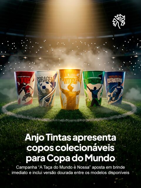 A @anjotintas entra no clima da Copa do Mundo para transformar a jornada de compra em experiência, com uma mecânica simples e direta no ponto de venda. Ao atingir um valor mínimo em produtos participantes, o consumidor recebe na hora um copo colecionável da promoção.
A coleção reúne cinco modelos inspirados no universo do futebol, incluindo uma versão dourada considerada rara. Os copos são entregues em embalagens fechadas e sem identificação, criando uma dinâmica de surpresa no momento da retirada e ampliando o interesse do público em completar toda a coleção.
Nas lojas, a campanha ganha força com materiais espalhados pelos pontos de venda para destacar a promoção desde a entrada. Nas redes sociais, influenciadores e conteúdos digitais ajudam a ampliar o alcance da ação e reforçar o desejo pelos itens colecionáveis.