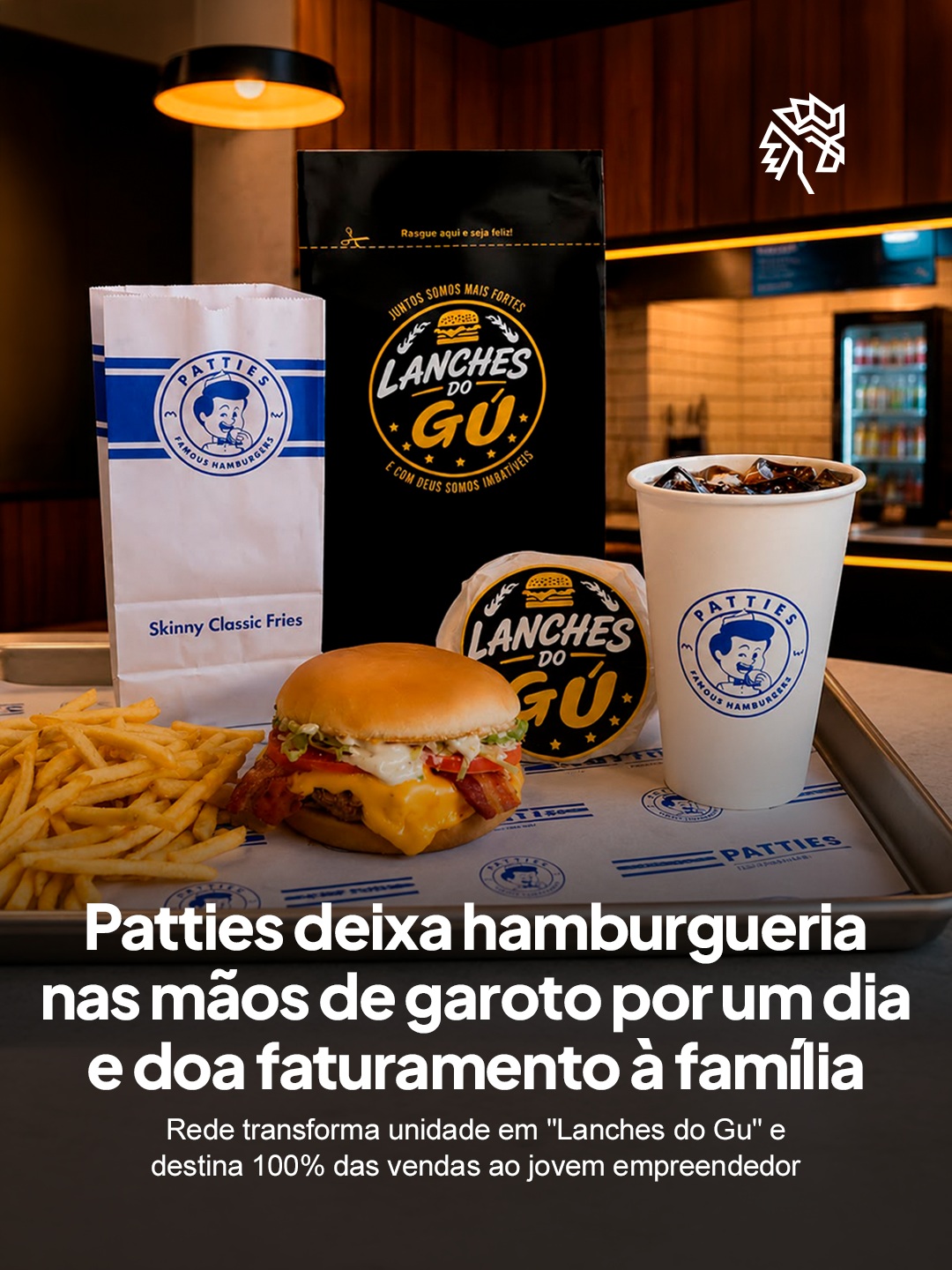 Criado por Gustavo, de apenas 11 anos, o Lanches do Gu nasceu em Guarulhos para ajudar na renda da família e rapidamente conquistou milhares de pessoas nas redes sociais. A história do jovem empreendedor inspirou uma ação especial da Patties realizada neste último fim de semana.
A rede transformou sua unidade do Brooklin em "Lanches do Gu" por um dia, com fachada, uniformes, identidade visual e um combo exclusivo desenvolvido para a iniciativa. Além disso, 100% do faturamento da hamburgueria foi destinado a Gustavo e sua família.
Realizada no dia 31 de julho, na unidade da Patties no Brooklin, em São Paulo, a ação mostrou como uma marca pode ir além da comunicação e utilizar sua estrutura para apoiar um pequeno empreendedor e transformar um sonho em uma oportunidade real.