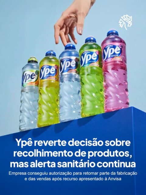 Após a Anvisa determinar a suspensão da fabricação e venda de produtos de limpeza da Ypê por possíveis falhas no controle de qualidade, a empresa anunciou que conseguiu reverter parte da decisão após apresentar recursos técnicos à agência reguladora.

A liberação parcial permite que algumas linhas voltem a ser produzidas e comercializadas enquanto o processo segue em análise. A medida inicial havia sido tomada depois que inspeções identificaram riscos de contaminação microbiológica e irregularidades em procedimentos internos da fábrica da marca em Amparo, no interior de São Paulo.

Mesmo com a retomada parcial das operações, a Anvisa informou que o alerta sanitário continua ativo para os produtos envolvidos na decisão original, mantendo o acompanhamento sobre os lotes citados e reforçando orientações aos consumidores.
