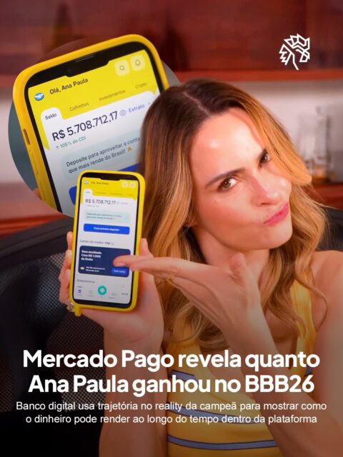 A campanha do Mercado Pago convida Ana Paula Renault  a revisitar momentos marcantes de sua trajetória no BBB26 em um contexto que mistura humor e memória afetiva, enquanto questiona o próprio roteiro e conecta a narrativa do reality com o desempenho financeiro do prêmio.

Na campanha, o destaque fica para o valor mostrado no vídeo, que ultrapassa R$ 5,7 milhões, reforçando a ideia de rendimento contínuo dentro da plataforma, inclusive enquanto a própria cena acontece e o número segue crescendo em tempo real.

A comunicação reforça o posicionamento do Mercado Pago como um banco digital que faz o dinheiro render de forma simples, além de destacar sua presença como patrocinador do programa.