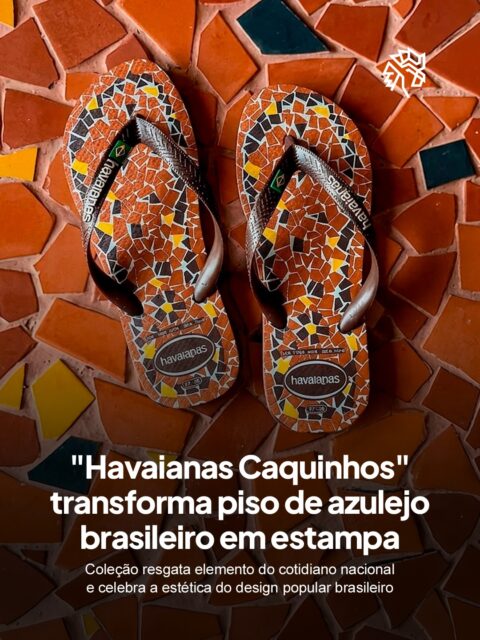 O piso de caquinho está presente em casas e calçadas pelo país há décadas, mas raramente aparece como escolha intencional em projetos contemporâneos. É um daqueles elementos do cotidiano brasileiro que carrega identidade visual própria sem nunca ter sido tratado como referência de design.
A Havaianas trouxe esse material para o centro de uma nova coleção, transformando a estampa fragmentada dos azulejos em elemento gráfico da sandália. A ação acontece em parceria com o Arqplace, canal de arquitetura que usa a peça para discutir curadoria e aplicação contemporânea do caquinho.
A iniciativa reforça que o design brasileiro tem muito a ganhar ao olhar para dentro, valorizando o que sempre esteve no cotidiano do país.